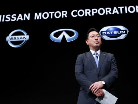 El subdirector de operaciones de Nissan, Yoon Seki, en una conferencia de prensa en Yokohama